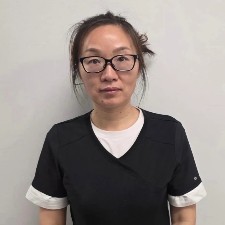 Elva Huang, RMT